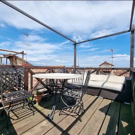 Biennale Terrace Apartment Venice