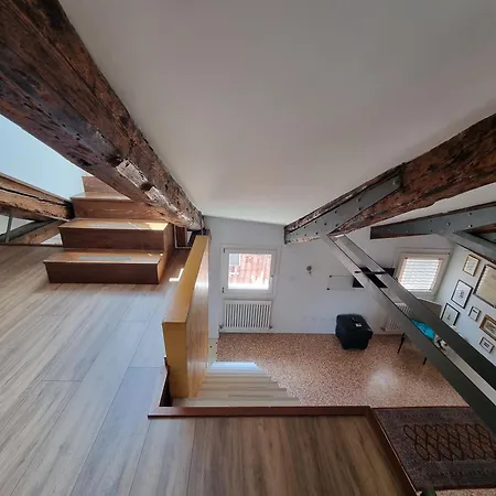 Biennale Terrace Apartment